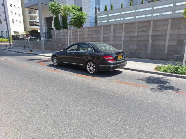 מרצדס-בנץ C-class