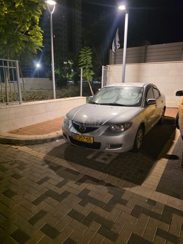 מאזדה 3