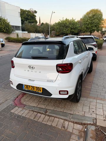 מודעת רכב יונדאי וניו