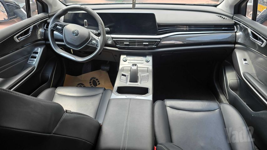 אי.וי איזי  Limo
