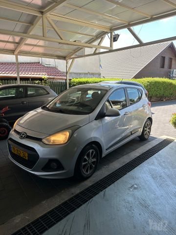 יונדאי i10
