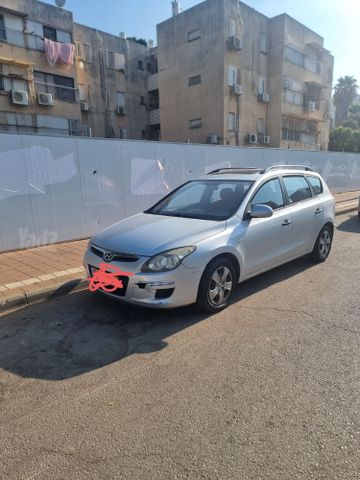 יונדאי i30