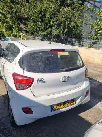 יונדאי i10