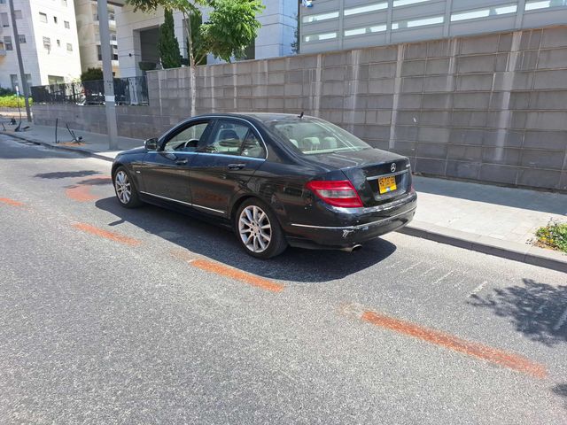 מרצדס-בנץ C-class