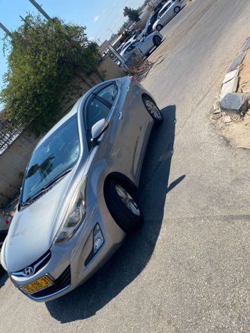 יונדאי I35