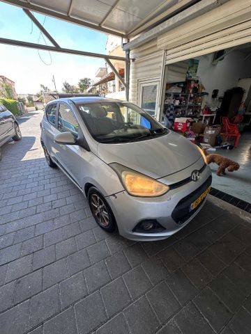יונדאי i10