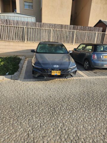 מודעת רכב יונדאי אלנטרה