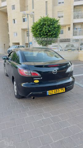 מאזדה 3