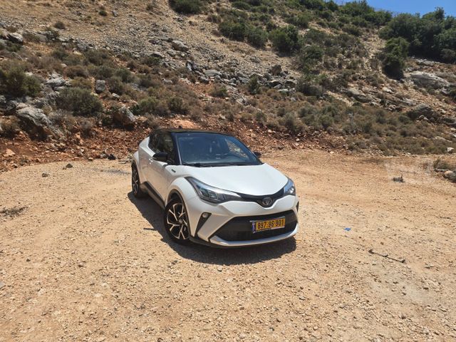 טויוטה C-HR