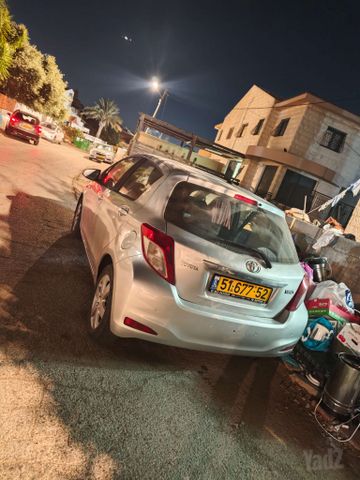 מודעת רכב טויוטה יאריס