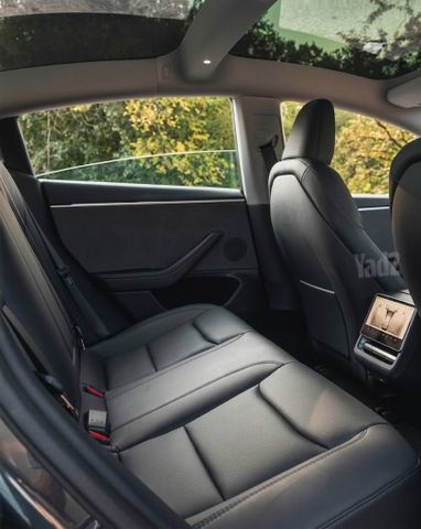 מודעת רכב טסלה מודל 3