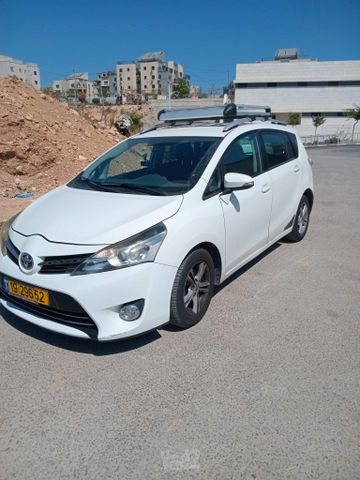טויוטה ורסו