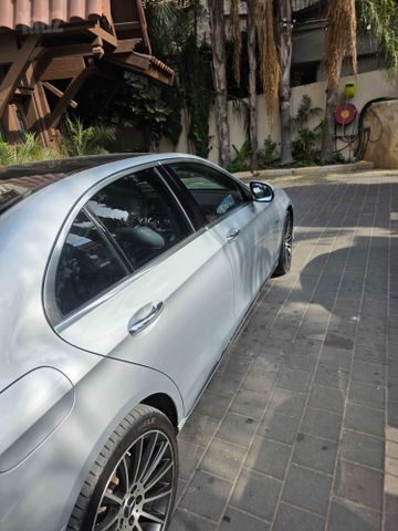 מרצדס-בנץ E-class