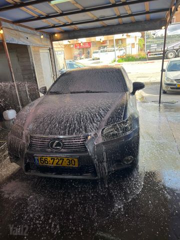 לקסוס GS
