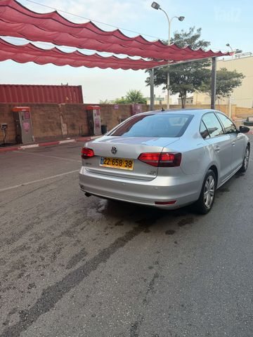 פולקסווגן ג'טה 