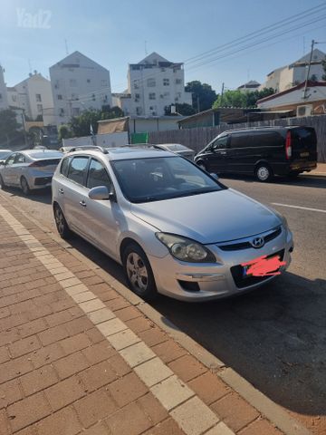 יונדאי i30