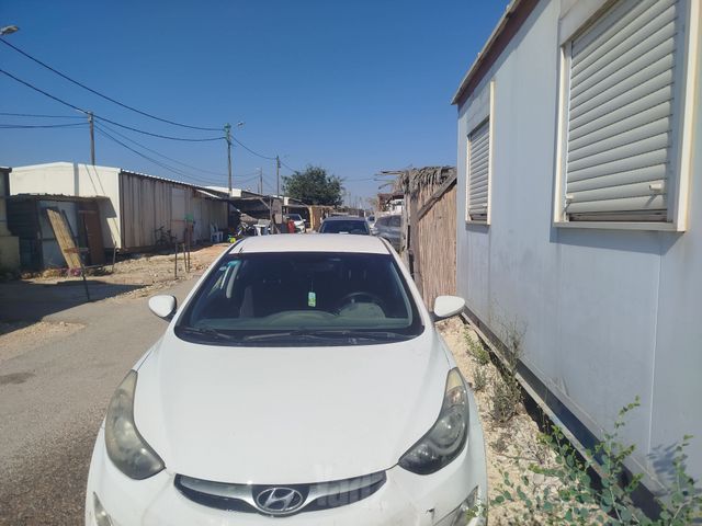 יונדאי I35