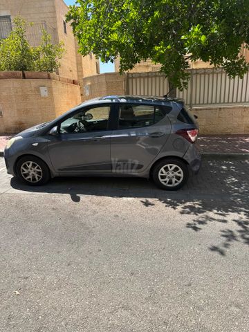 יונדאי i10