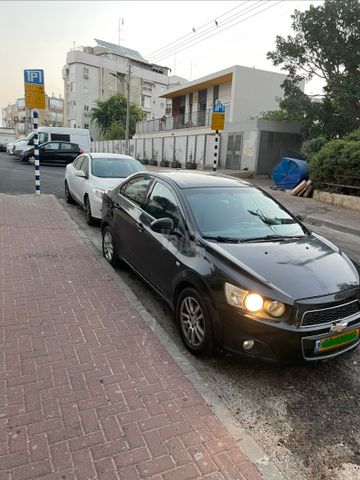 שברולט סוניק