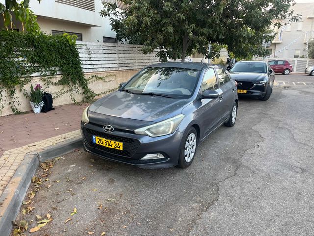 יונדאי i20