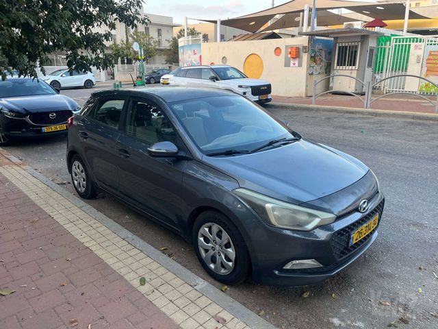 יונדאי i20