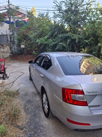 סקודה אוקטביה