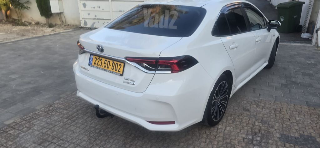 טויוטה קורולה