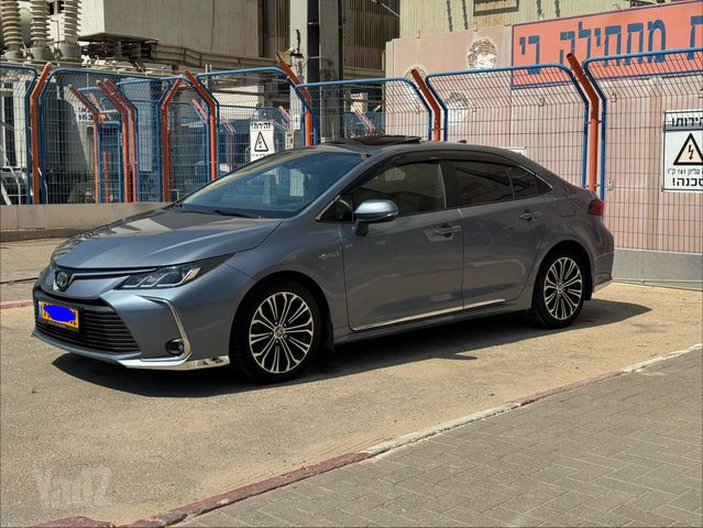 מודעת רכב טויוטה קורולה