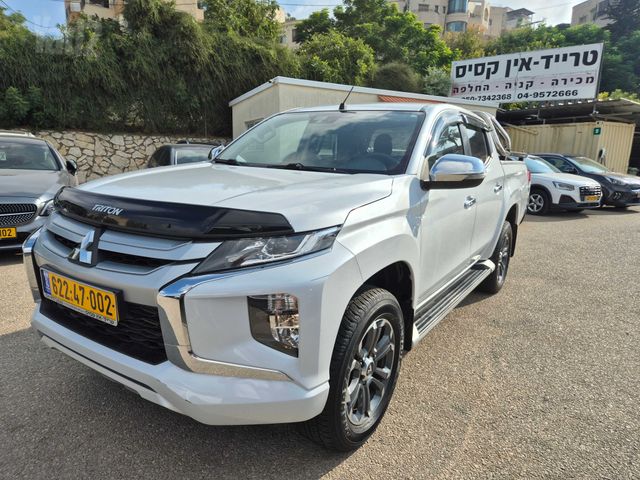 מיצובישי טרייטון / L200