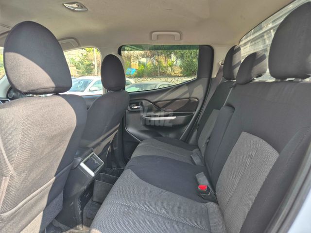מיצובישי טרייטון / L200