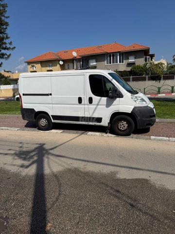 מודעת רכב פיג'ו בוקסר
