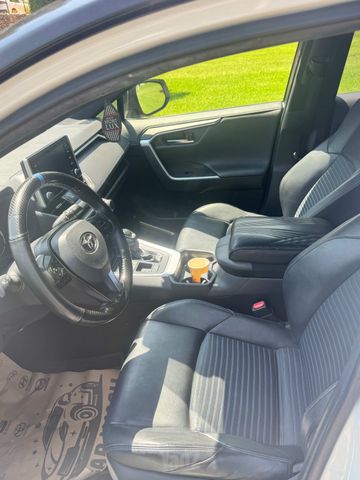 מודעת רכב טויוטה RAV4