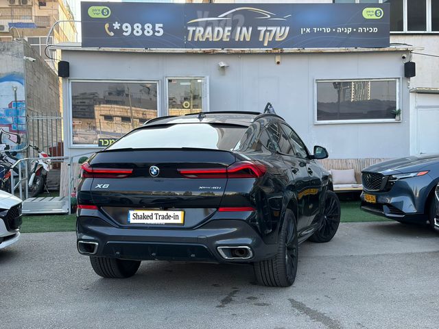 ב מ וו X6