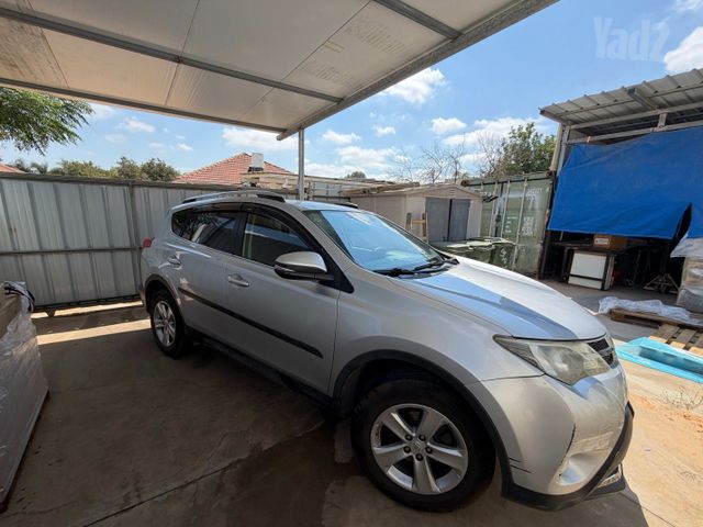 טויוטה RAV4