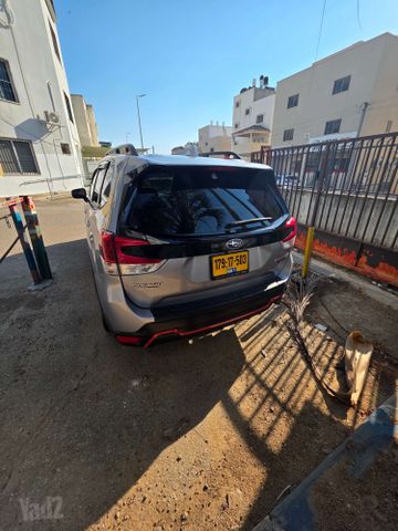 סובארו פורסטר