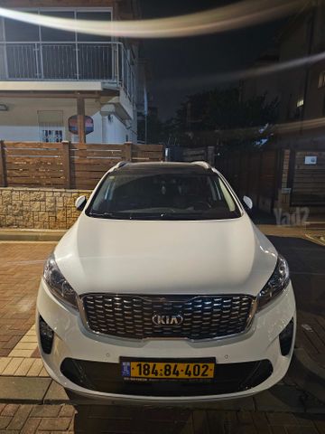 מודעת רכב קיה סורנטו