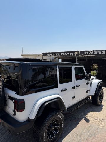 ג'יפ רנגלר