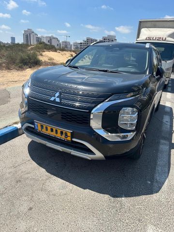 מודעת רכב מיצובישי אאוטלנדר