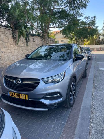 מודעת רכב אופל גרנדלנד