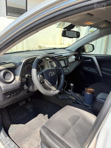 טויוטה RAV4