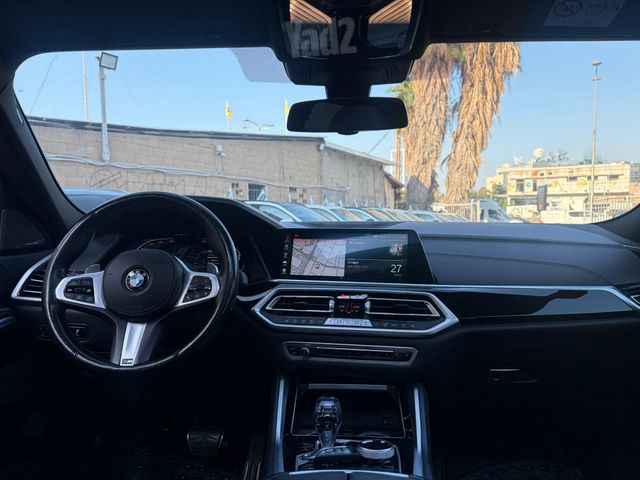 ב מ וו X6