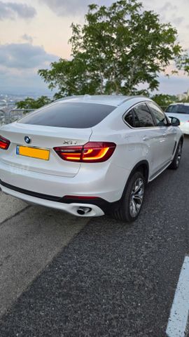 ב מ וו X6