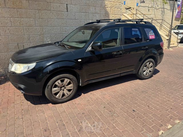 סובארו פורסטר