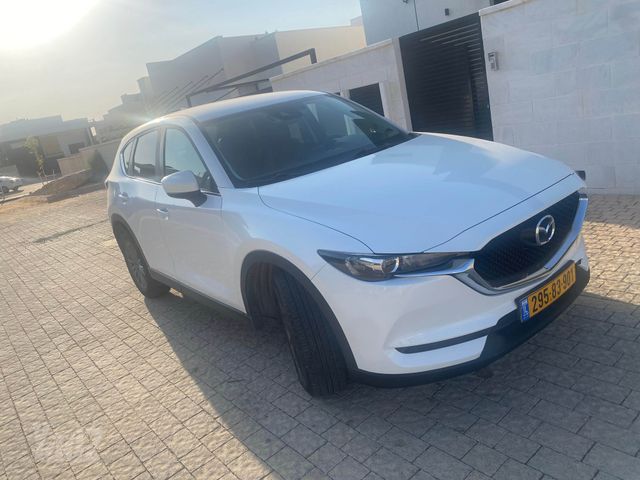 מודעת רכב מאזדה CX-5