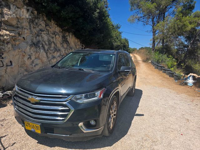 שברולט טראוורס