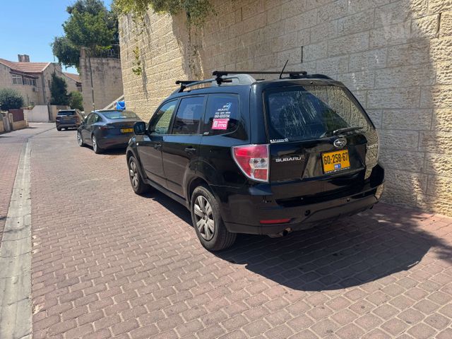 סובארו פורסטר