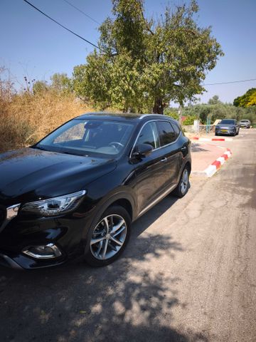 אם ג'י EHS PHEV