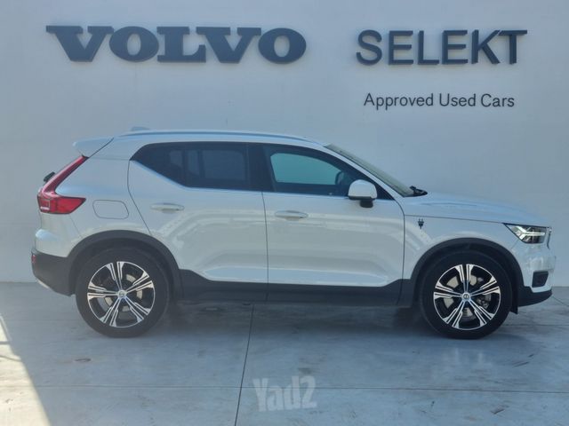מודעת רכב וולוו XC40 2