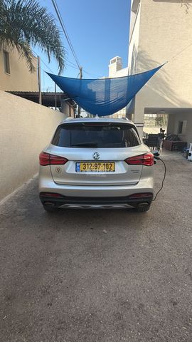 אם ג'י EHS PHEV