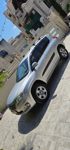 מודעת רכב טויוטה RAV4